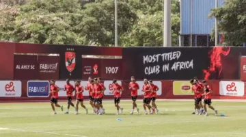 تدريبات تأهيلية وبدنية تستهدف لاعبي الأهلي الغائبين عن رحلة المغرب لتعزيز جاهزيتهم الفنية والبدنية 1